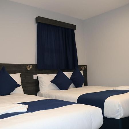 Blue Sapphire Hotel Ίλφορντ Εξωτερικό φωτογραφία